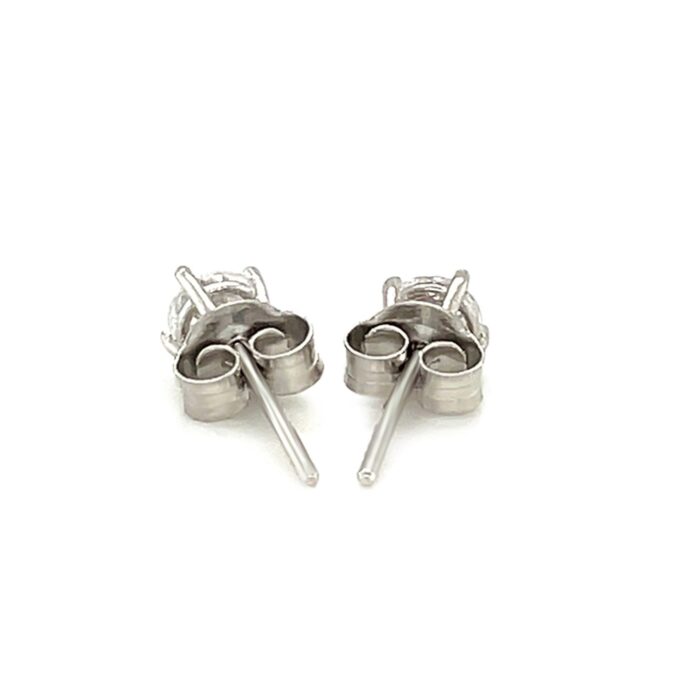 D17928807_3.jpg
